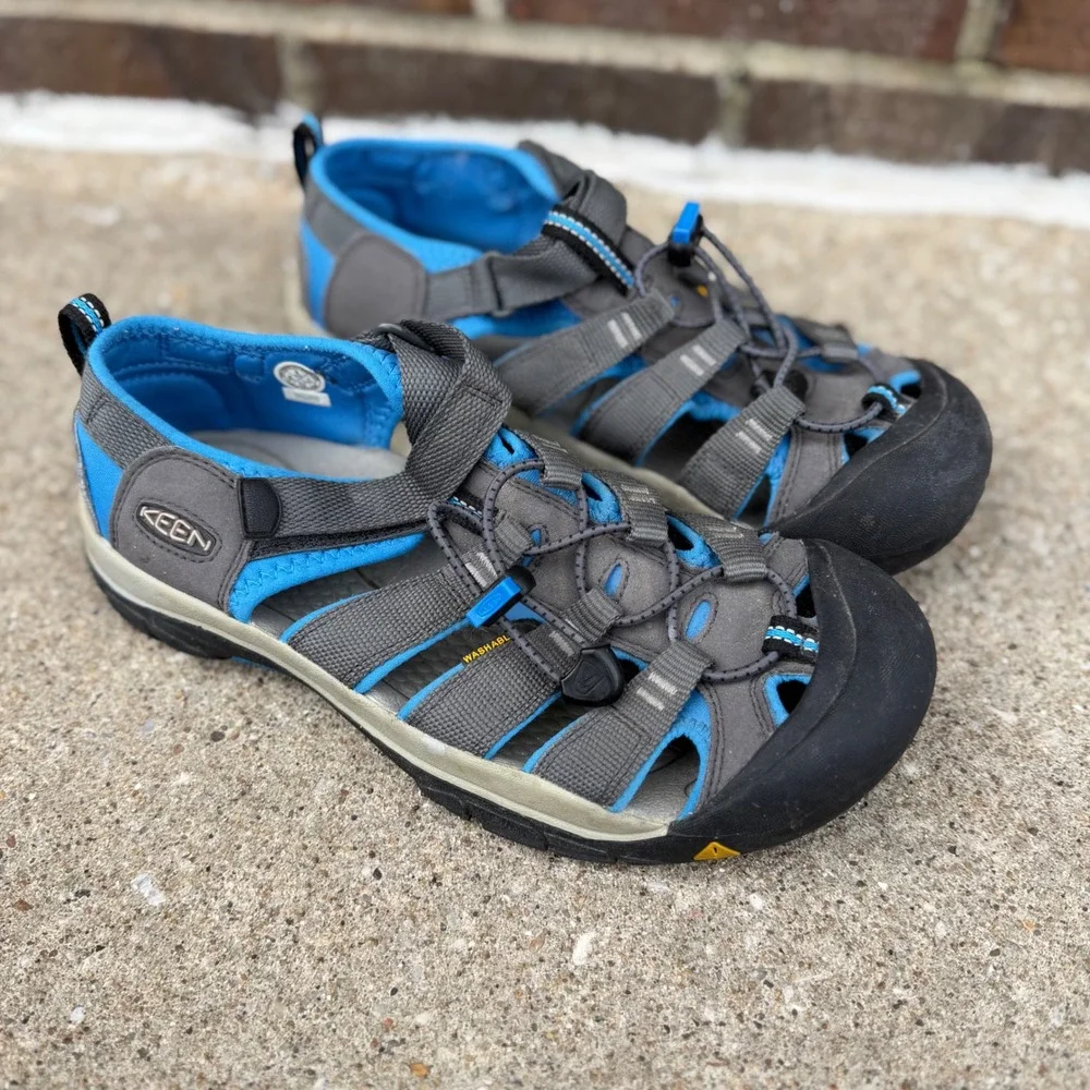 KEEN Newport H2 Mens Sz 6 Grey Blue Washable Sport Hiking Sandals 1022839